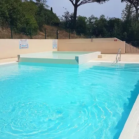 Apartment Beautiful With Pool In Sainte-Maxime