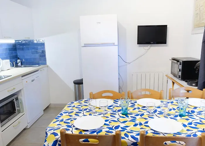 Beautiful With Pool In *